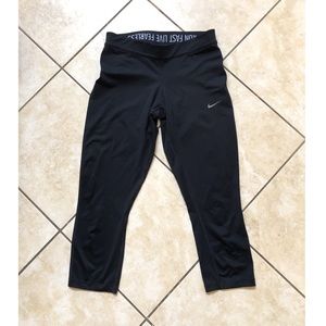 Nike Dri-fit Run Fast Live Fearless Capri Leggings